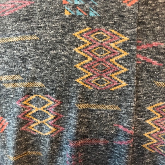 LuLaRoe Daphne Overlay - Picture 6 of 9